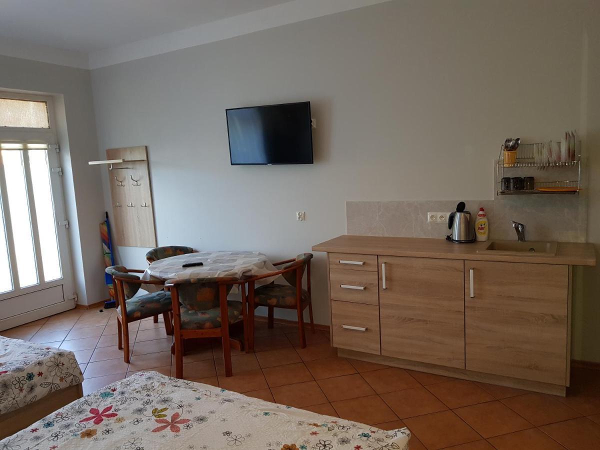 Ferienwohnung Sofia Dziwnówek Exterior foto