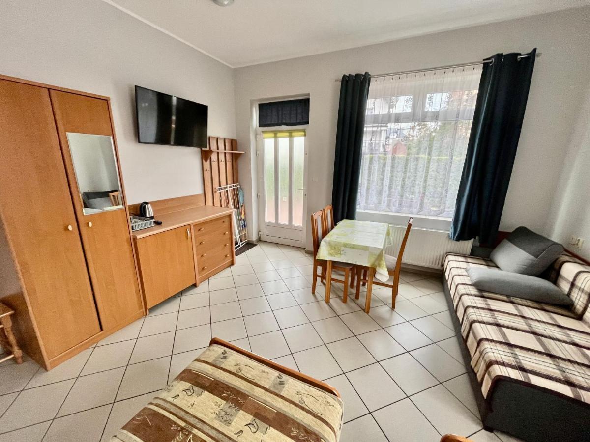 Ferienwohnung Sofia Dziwnówek Exterior foto